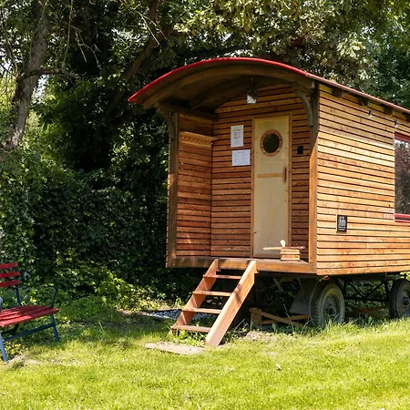 Hinterland Hostel-2